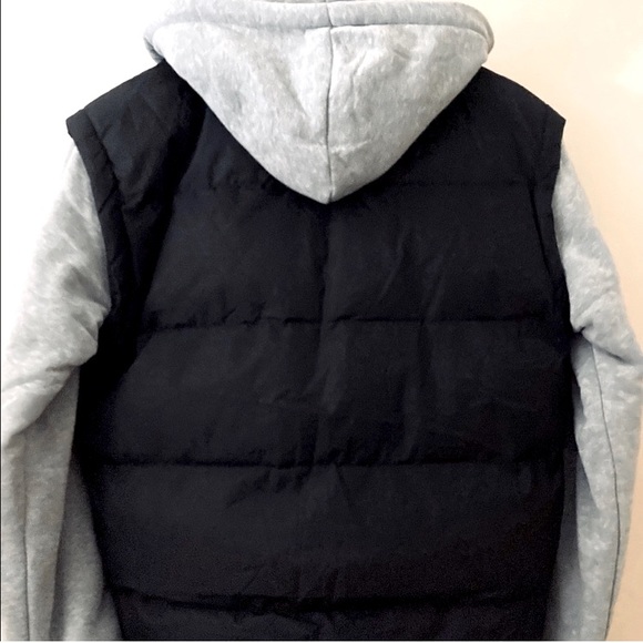 🆕🧥Open to see which items are featured! - Picture 4 of 9